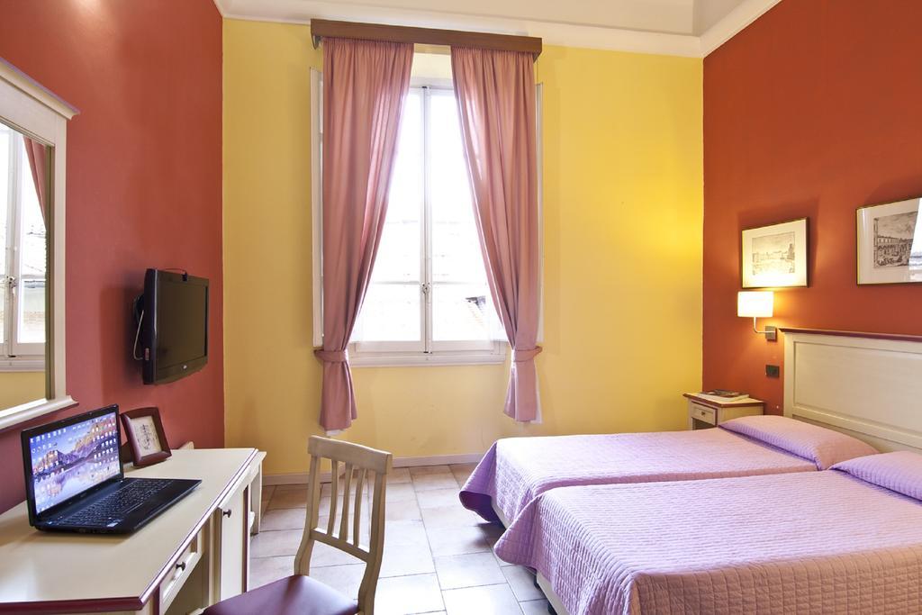 Hotel Benvenuti Florence Luaran gambar